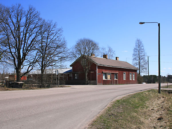 Entinen Ahjon myym&auml;l&auml;